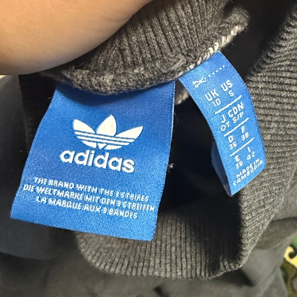 Adidas women’s Dark Gray Turtleneck Sweater size small - Picture 4 of 4